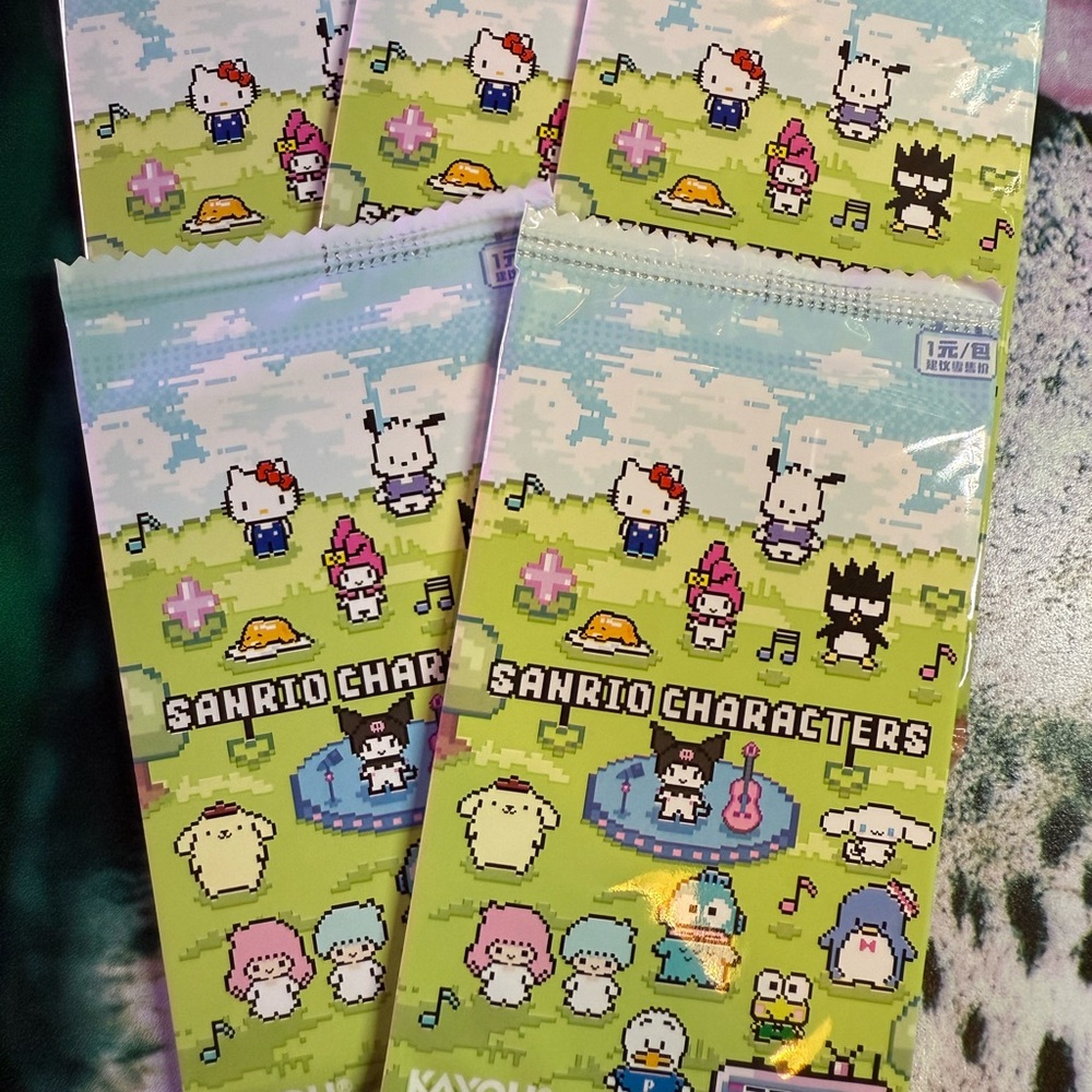 Bundle of 5 blind bags Sanrio Pixel Characters Trading Cards Green, Blue & Pink